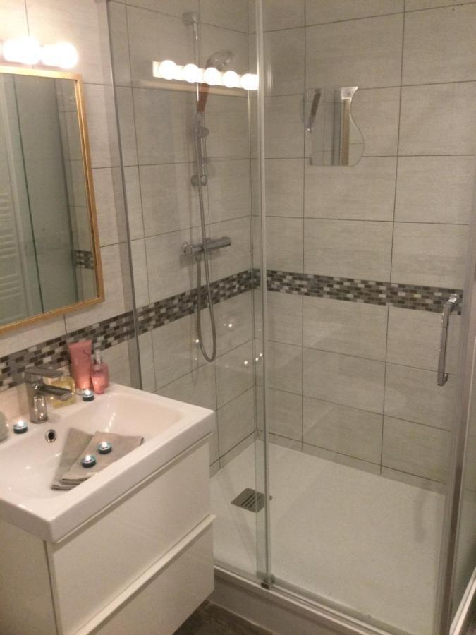 Sara Home Chennevières-sur-Marne Екстериор снимка